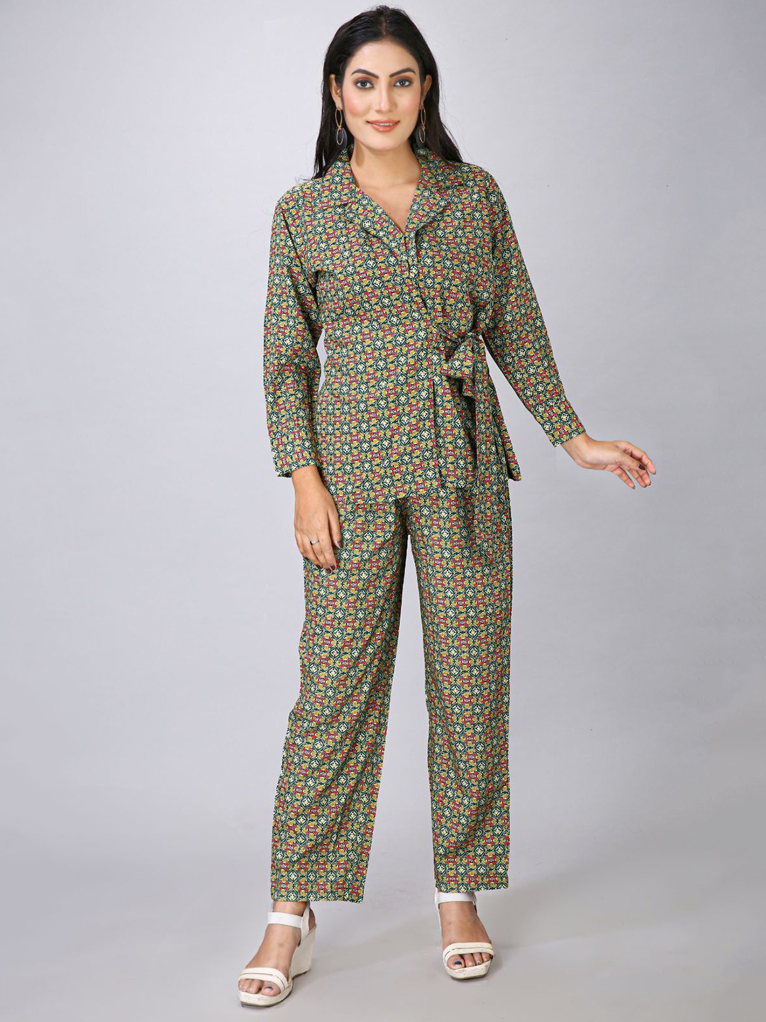 

MAIYEE Printed Tie Ups Top With Palazzo Co-Ords, Green