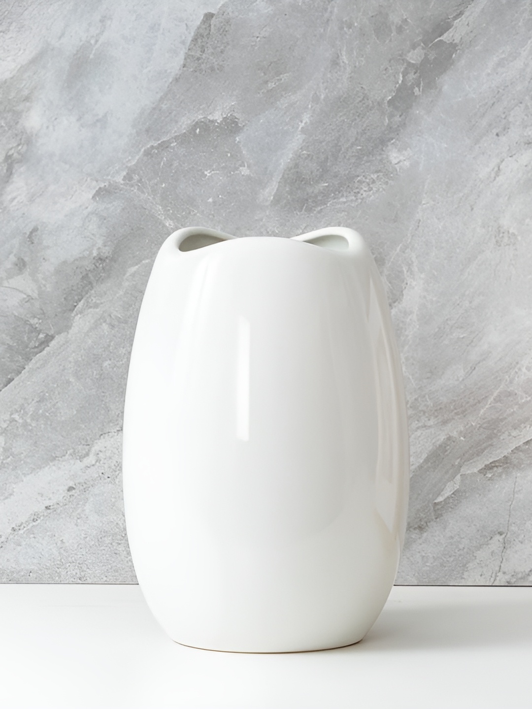 

Satyam Kraft White Cylinder Shape Ceramic Vase