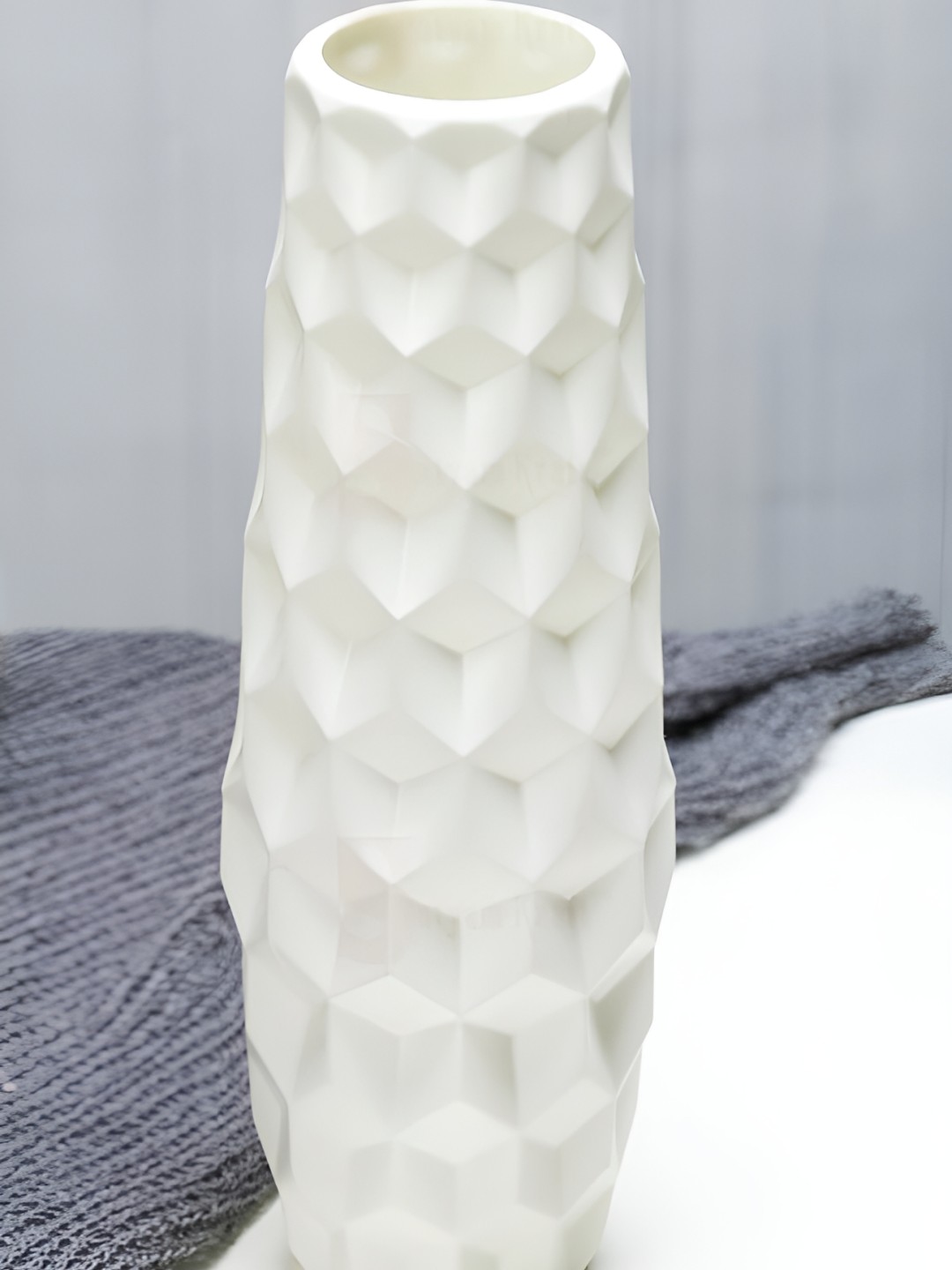 

Satyam Kraft White Unbreakable Flower Vase