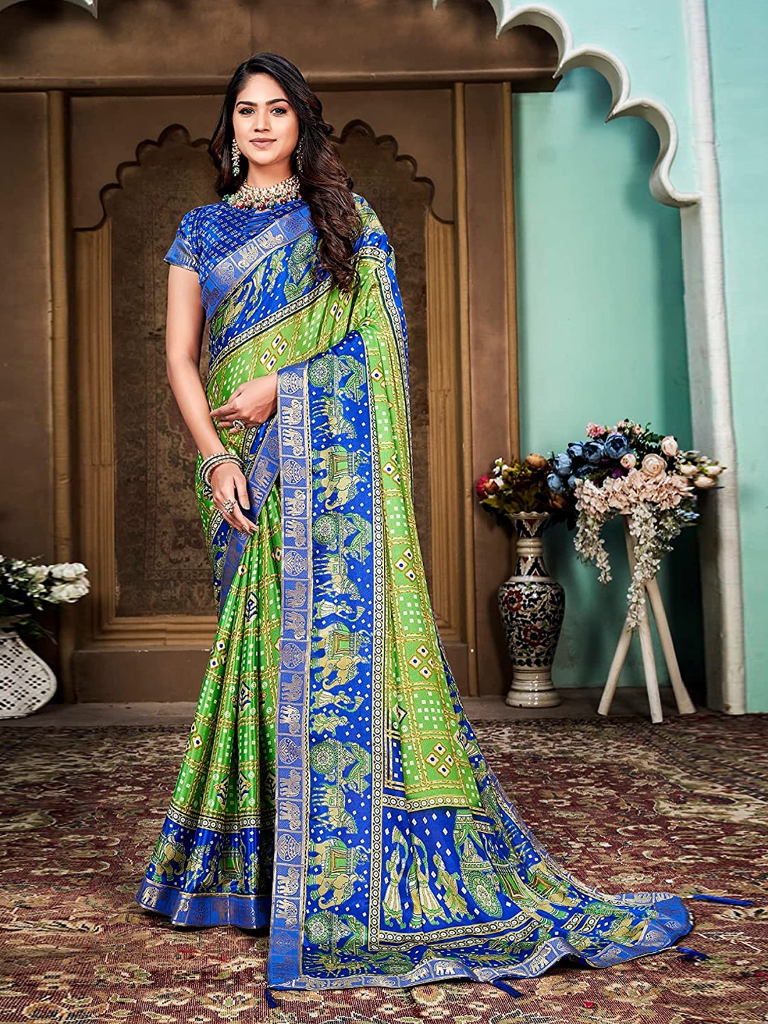 

Grubstaker Bandhani Printed Zari Paithani Saree, Green