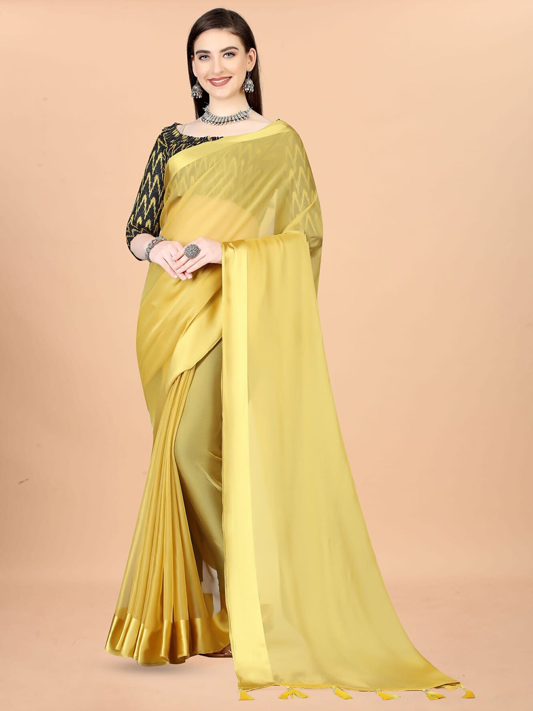 

Grubstaker Woven Design Saree, Yellow