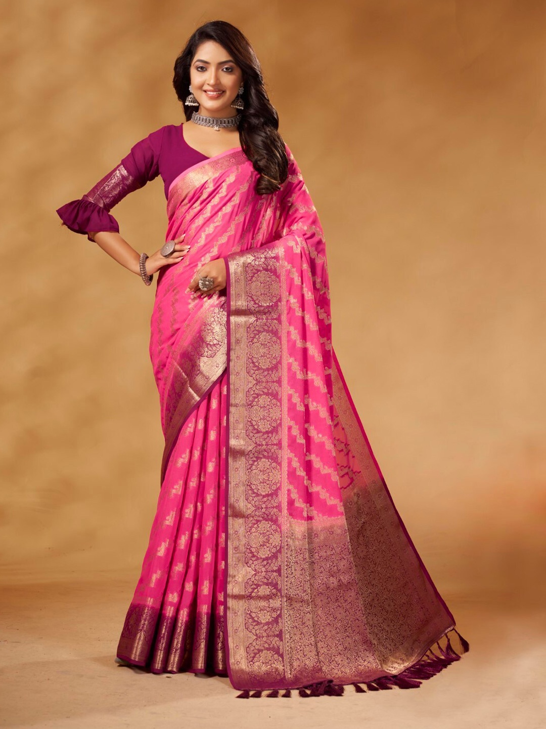 

DIVASTRI Leheriya Woven Design Zari Pure Georgette Banarasi Saree, Pink