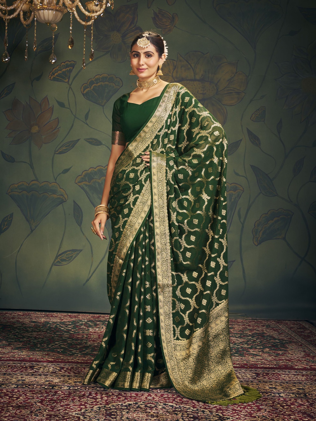 

DIVASTRI Ethnic Motifs Woven Design Zari Pure Georgette Banarasi Saree, Green