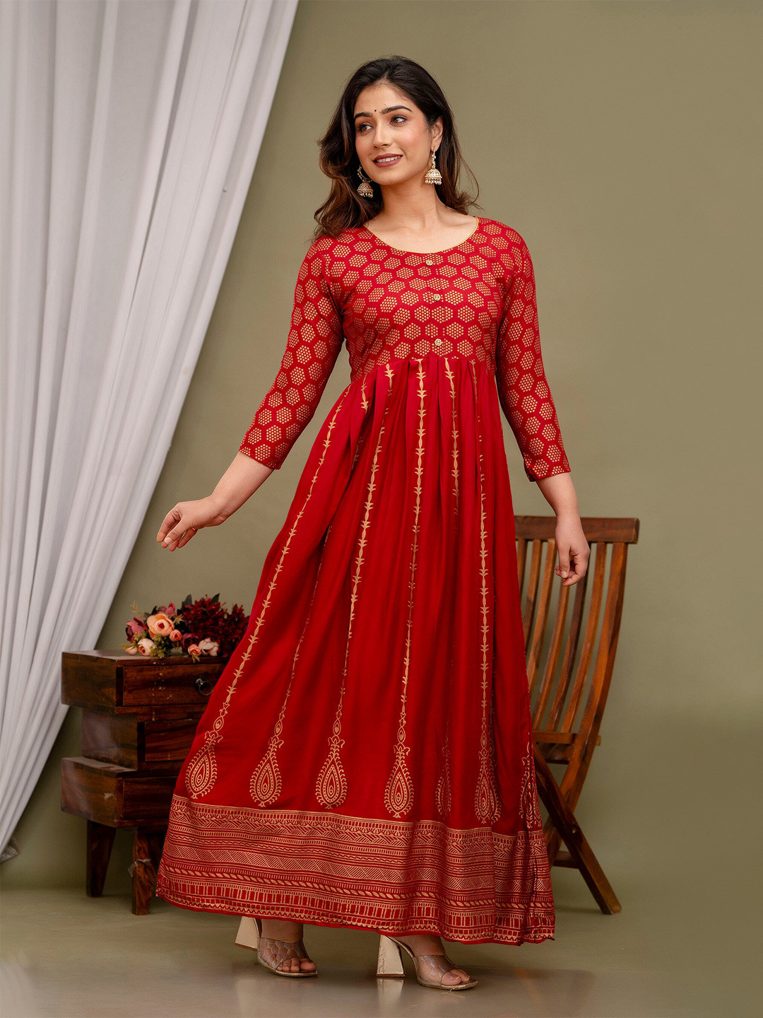 

Mialo fashion Ethnic Print Round Neck Anarkali Kurta, Red