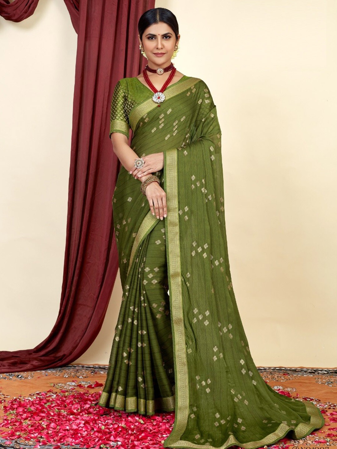 

Mitera Zari Gotta Patti Geometric Printed Saree, Green