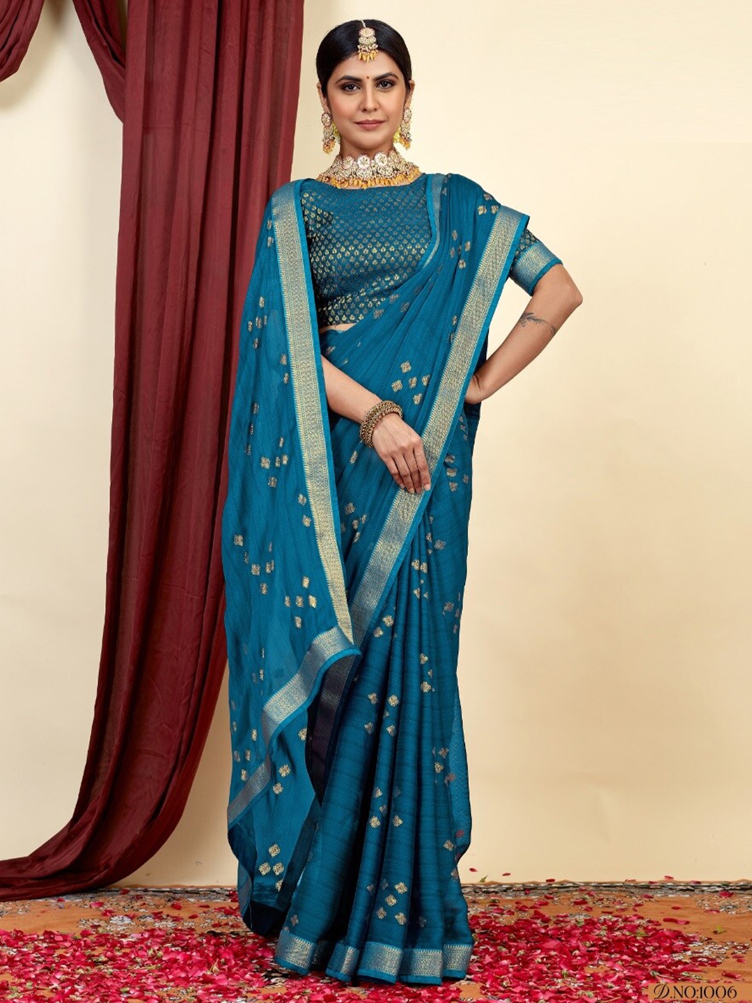 

Mitera Zari Ethnic Print Saree, Blue