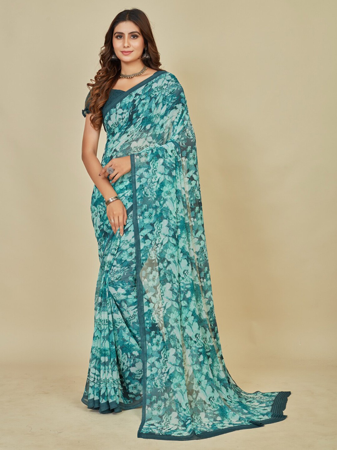 

Mitera Floral Print Saree, Sea green