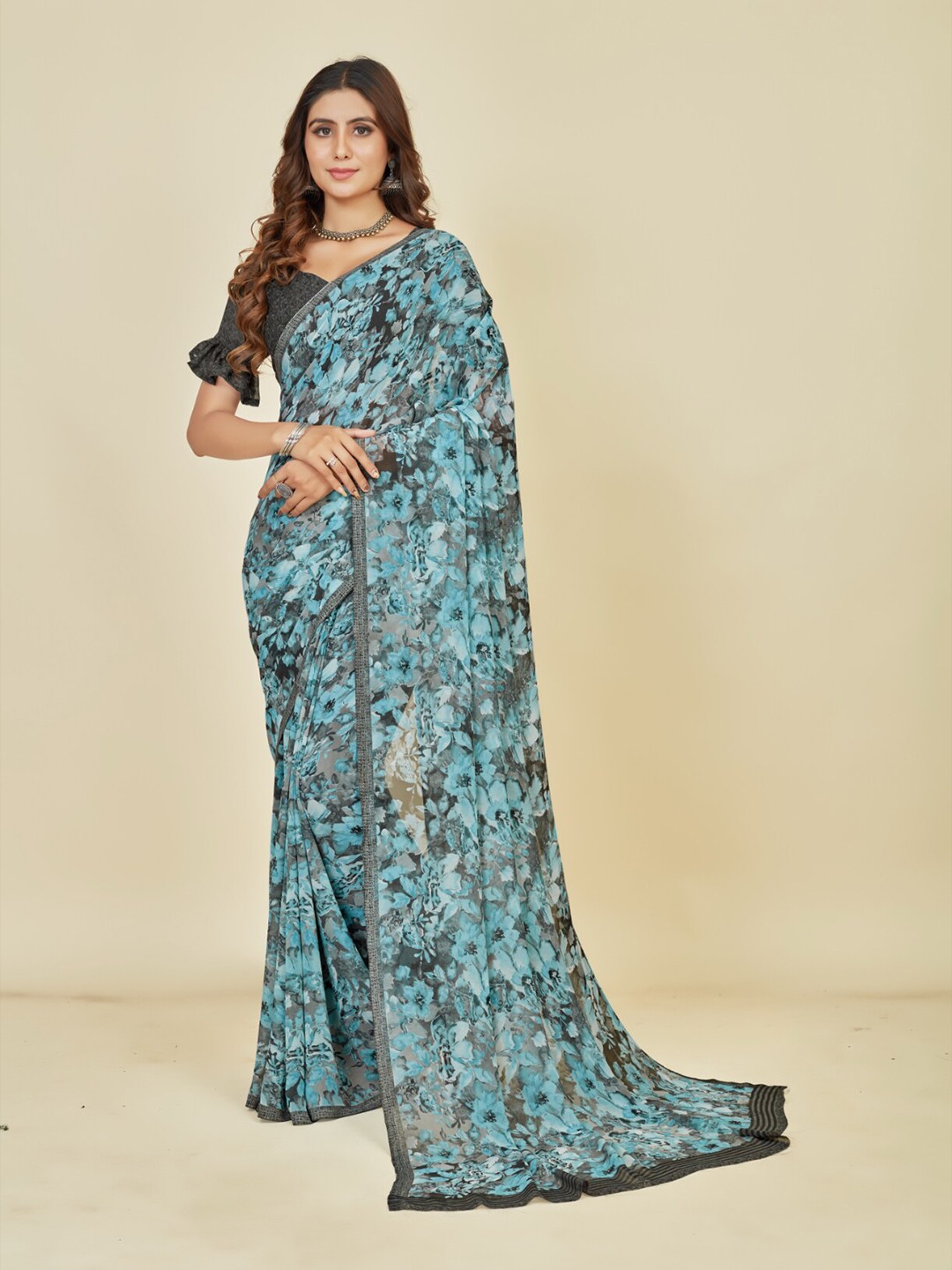 

Mitera Floral Print Saree, Blue