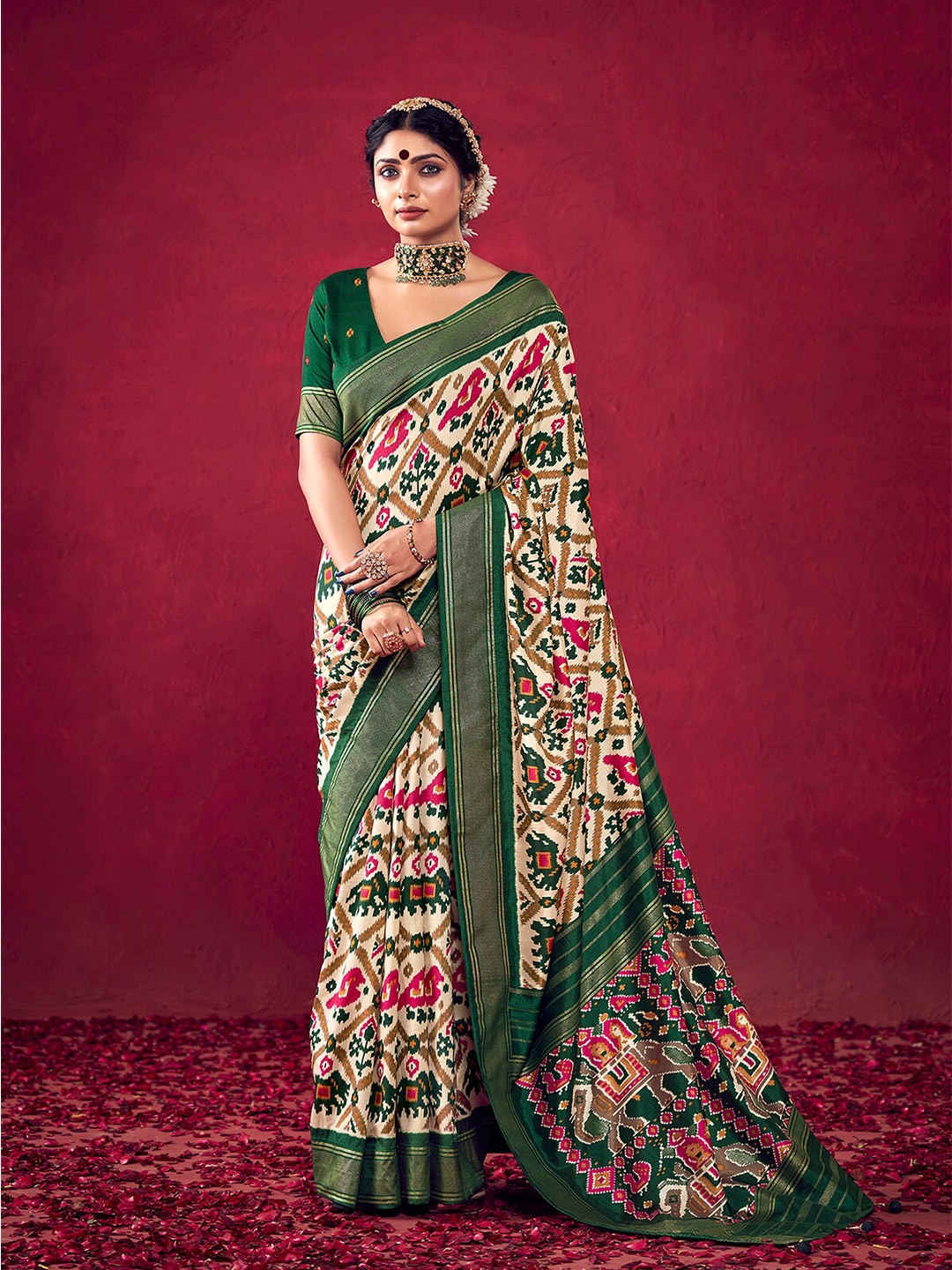 

Mitera Ethnic Zari Silk Cotton Saree, Off white