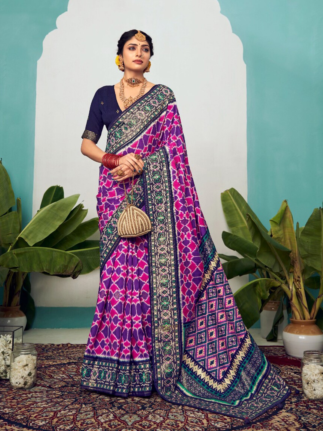 

Mitera Zari Silk Cotton Saree, Pink