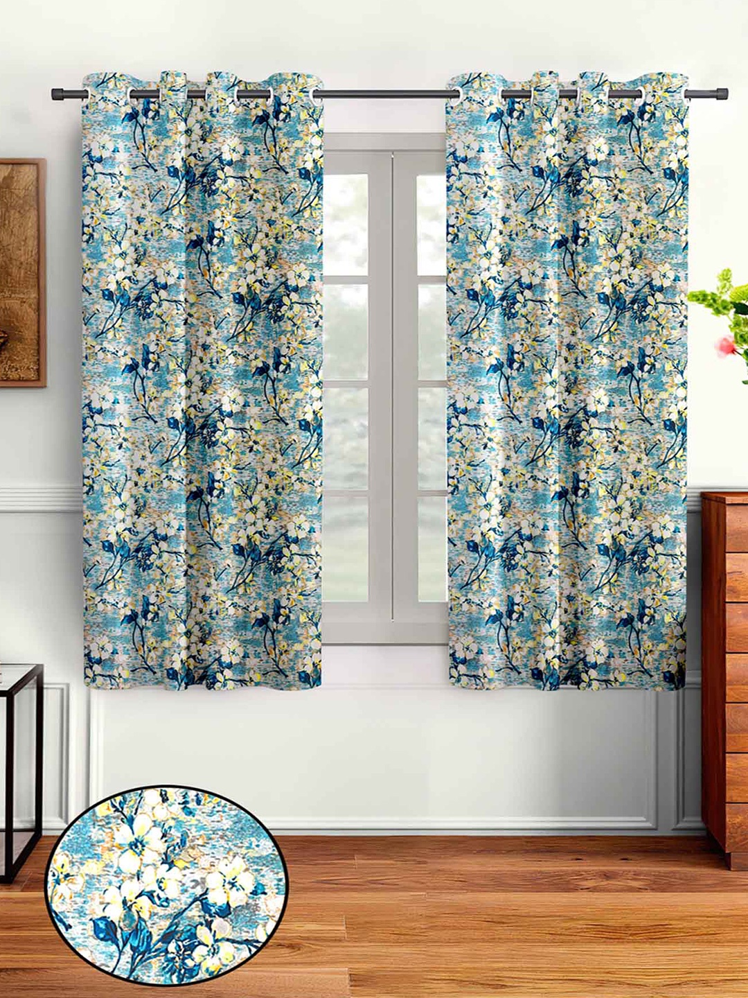 

Aura Blue & White 2 Pcs Floral Printed Window Curtain