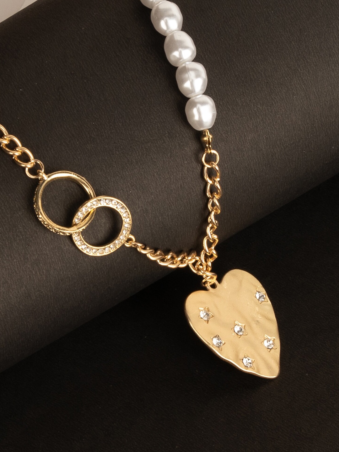 

Kazo Gold-Plated Necklace
