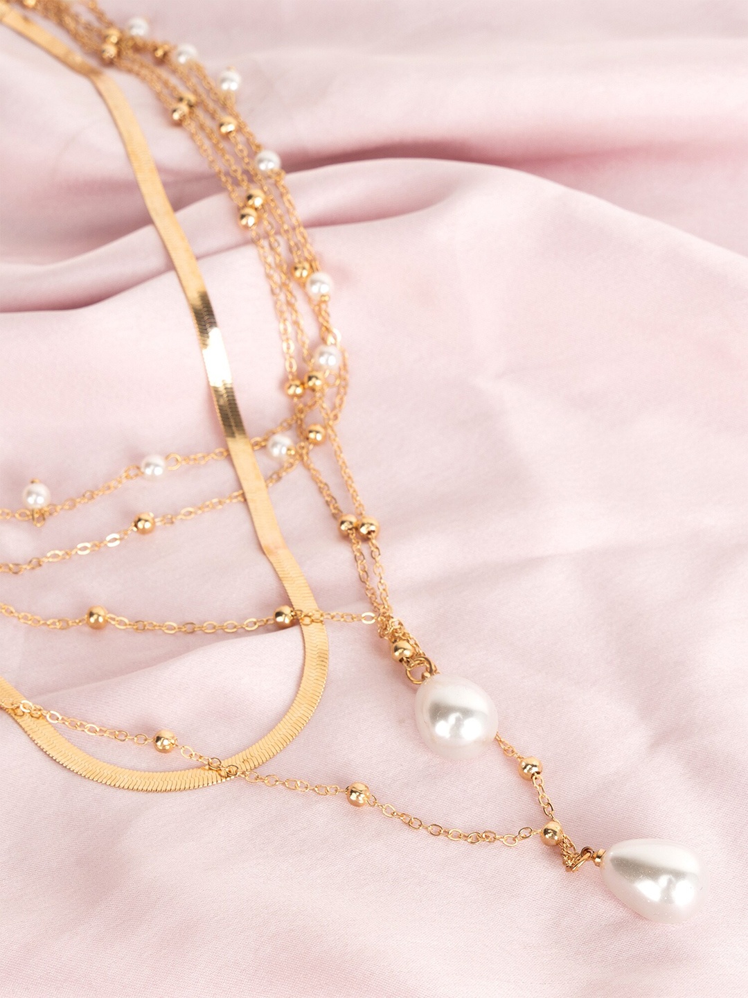 

Kazo Gold-Plated Pearl Layered Necklace