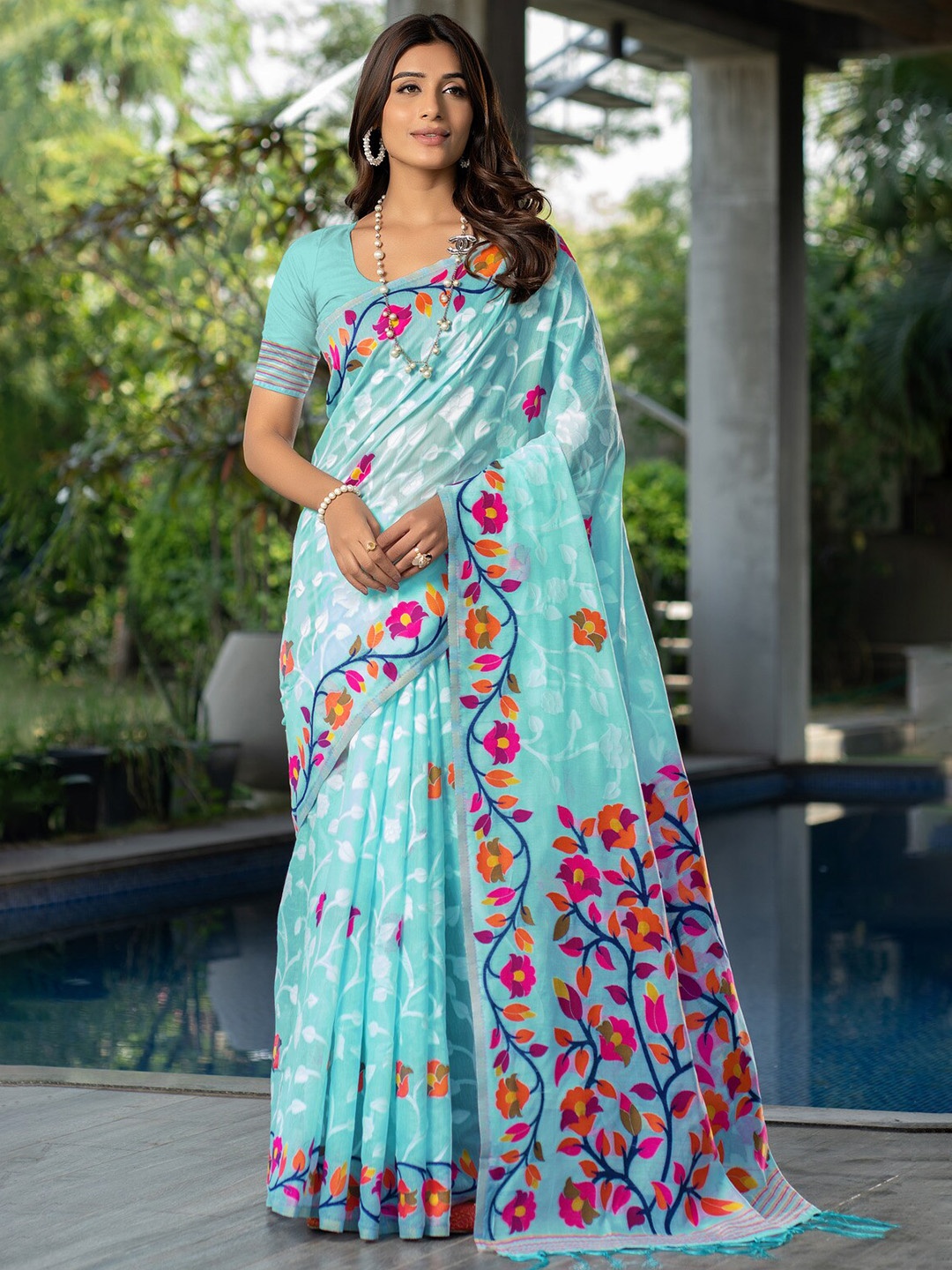 

GAJARAI Floral Printed Pure Cotton Jamdani Saree, Blue