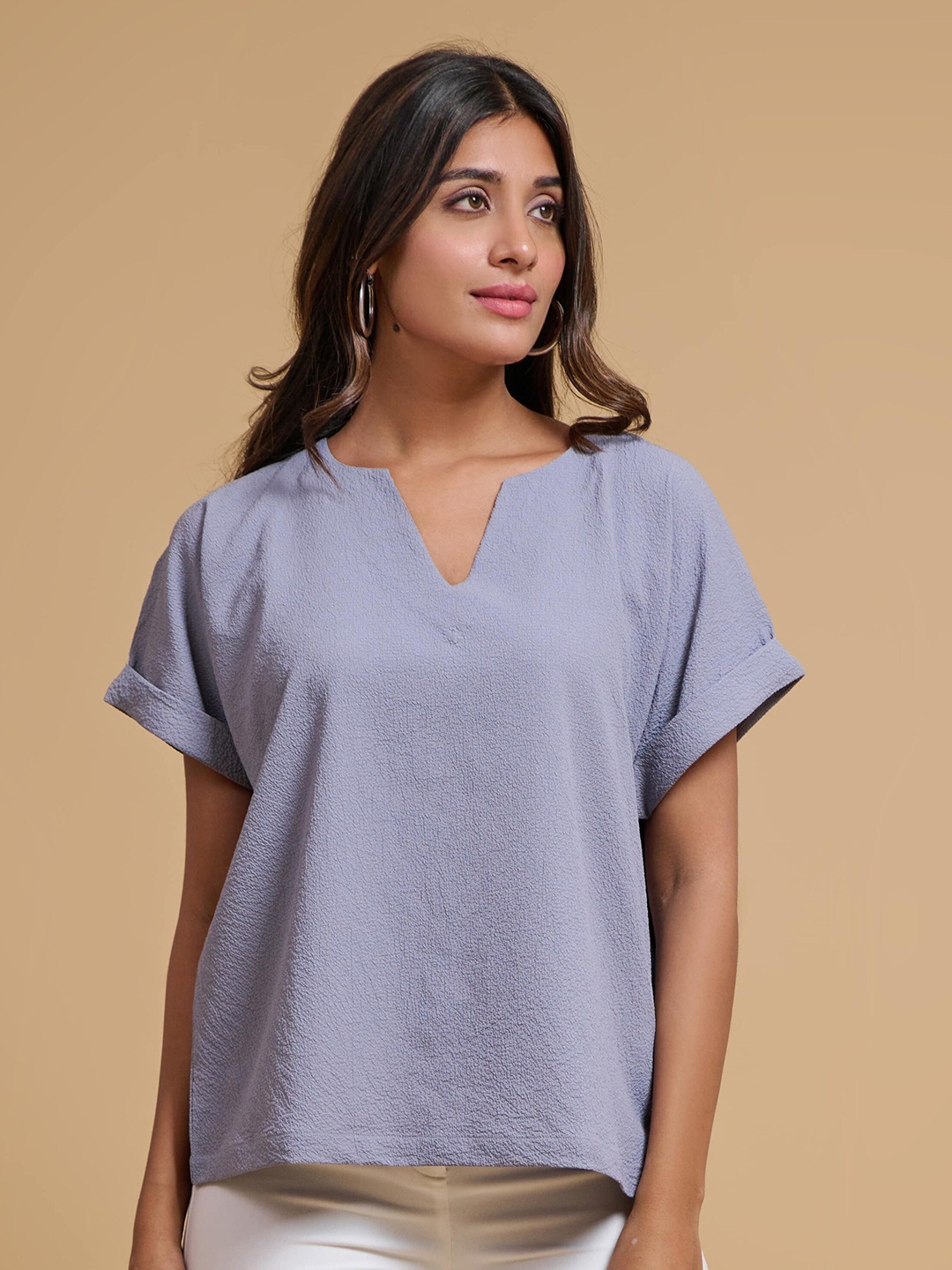 

Mimakiya Round Neck Short Sleeves Styled Back Top, Grey