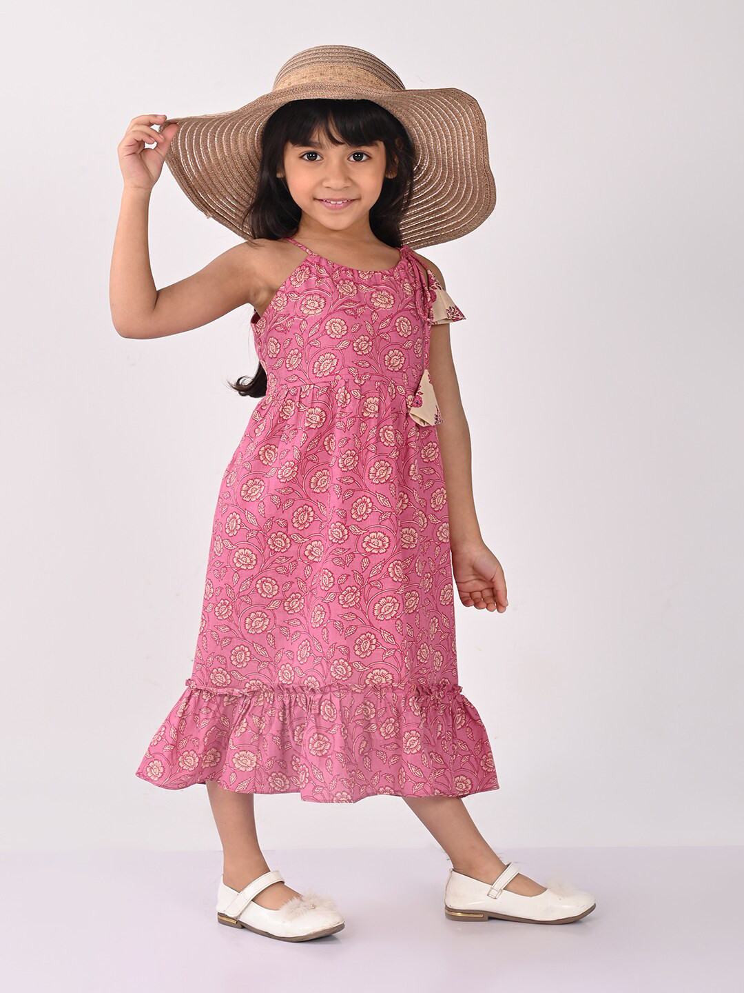 

Kinder Kids Girls Ethnic Motifs Printed A-Line Midi Dress, Pink