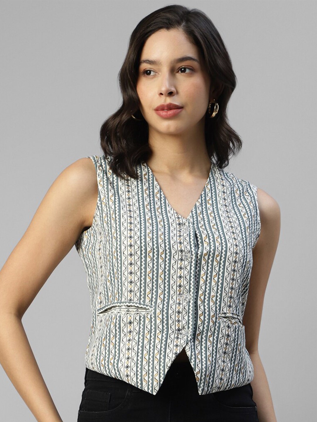 

DEEBACO Striped Foil Printed V-Neck Waistcoat, Off white