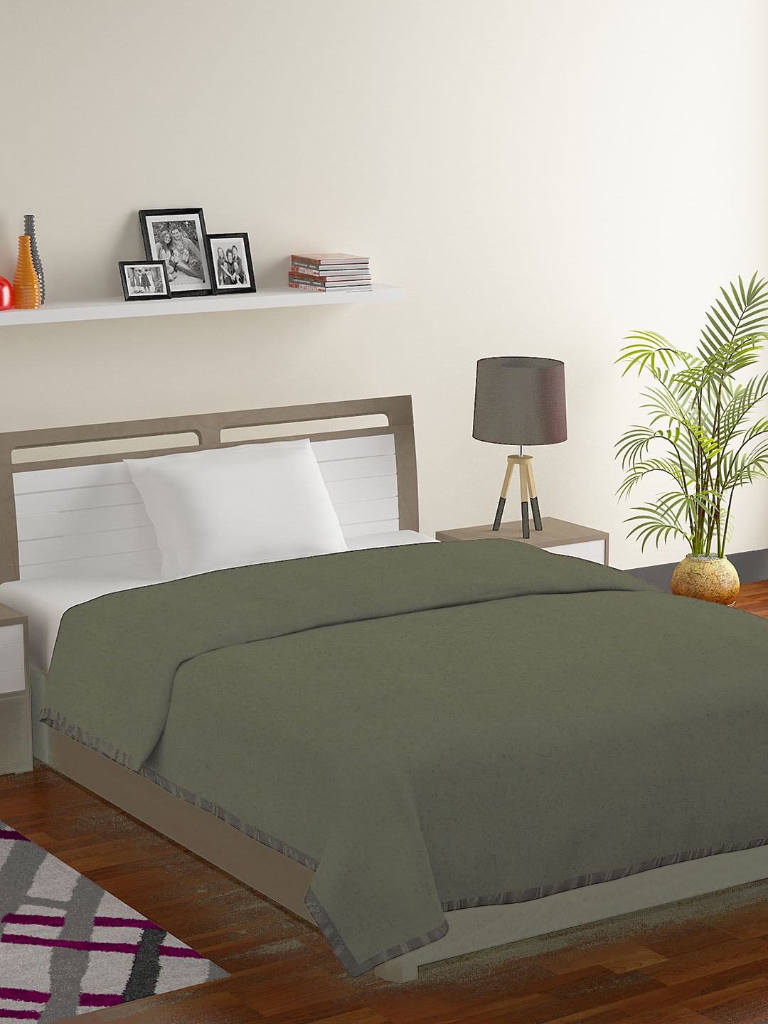 

BOMBAY DYEING All Season Olive Green AC Room 287 GSM Single Bed Blanket