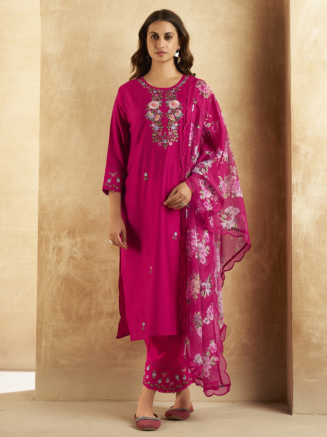 

Indo Era Women Magenta Floral Embroidered Regular Kurta with Trousers & With Dupatta