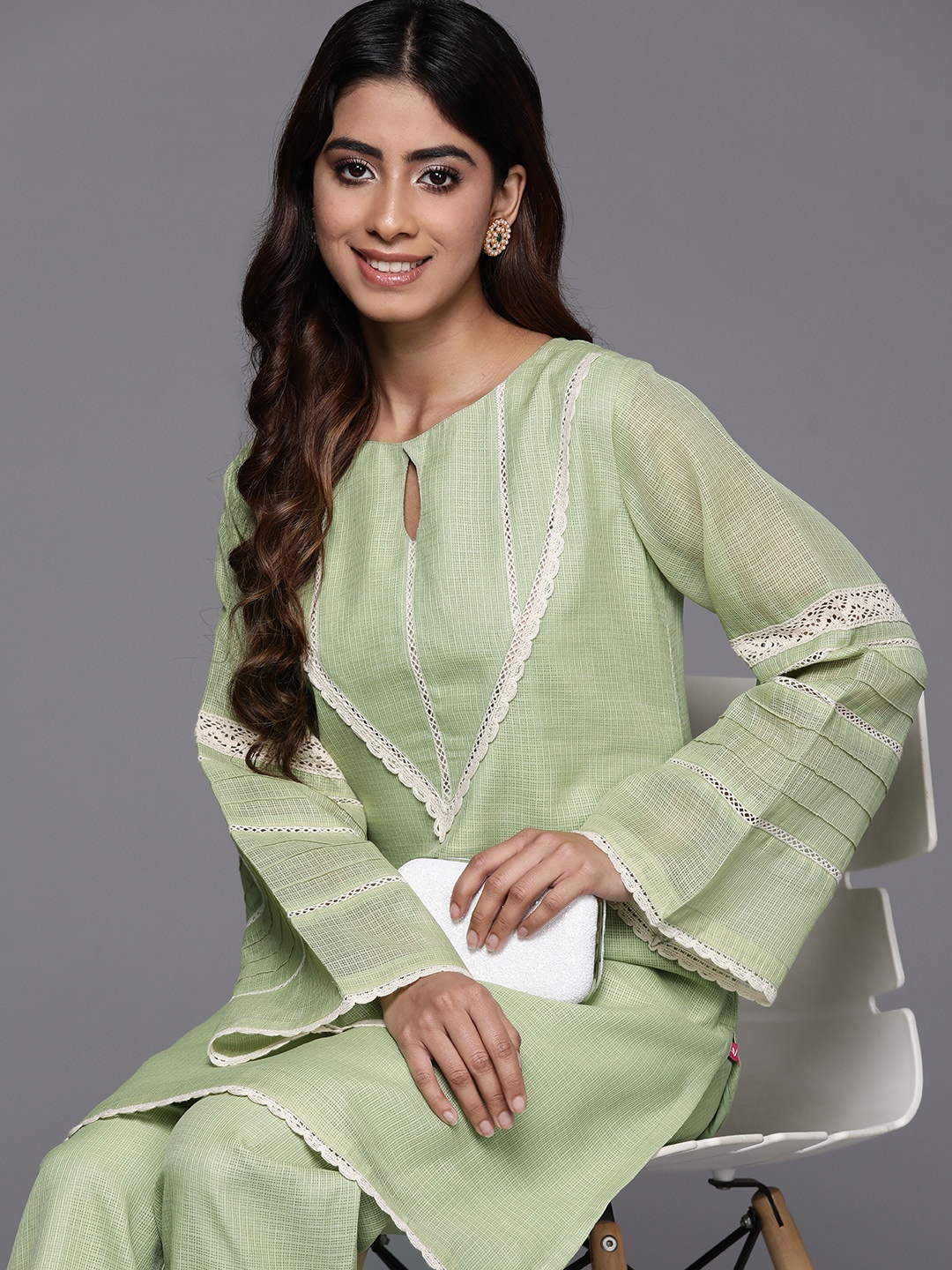 

Varanga Keyhole Neck Flared Sleeves Kota Checked Laced Tunic with Trousers, Green