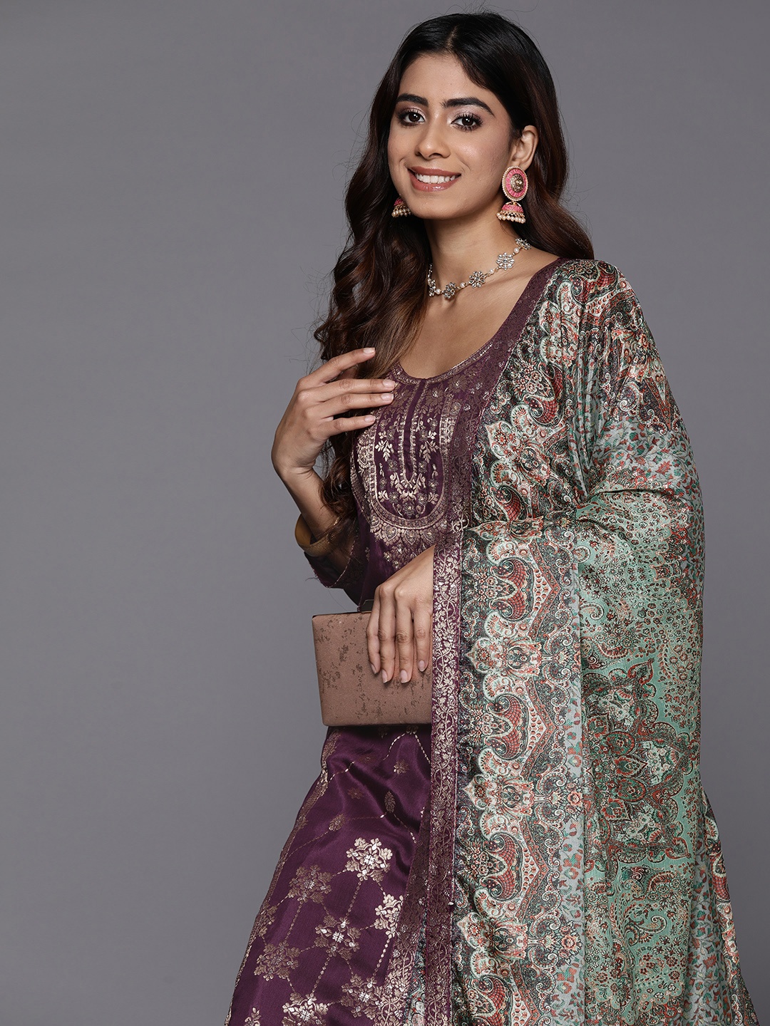 

Varanga Ethnic Motifs Regular Beads & Stones Kurta with Trousers & Dupatta, Violet