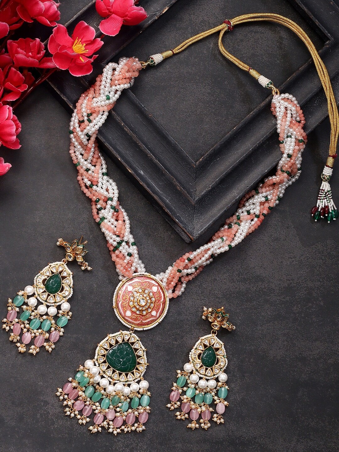 

House of Pataudi Gold-Plated Kundan-Studded Jewellery Set