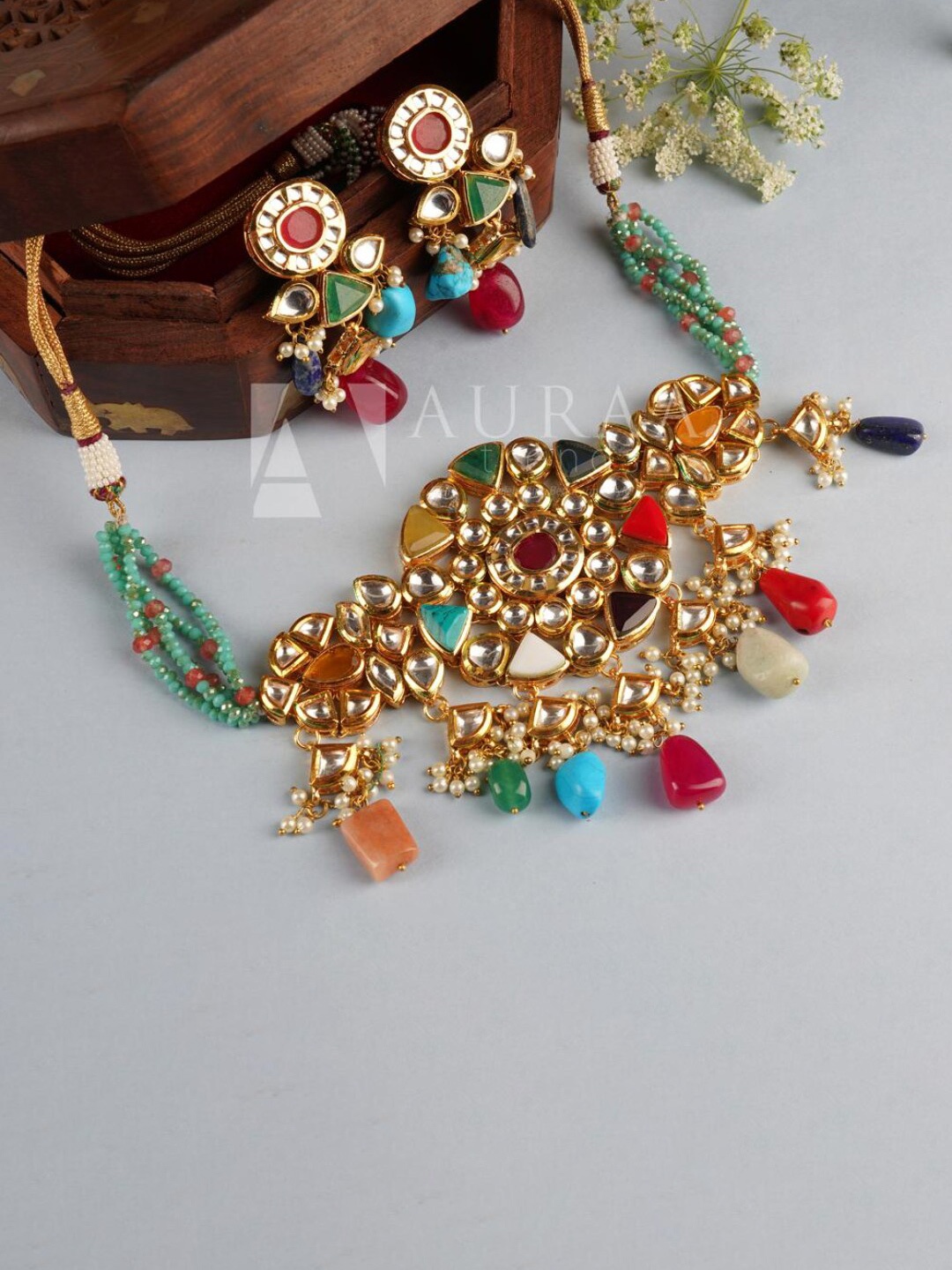 

House of Pataudi Gold-Plated Kundan Studded Jewellery Set