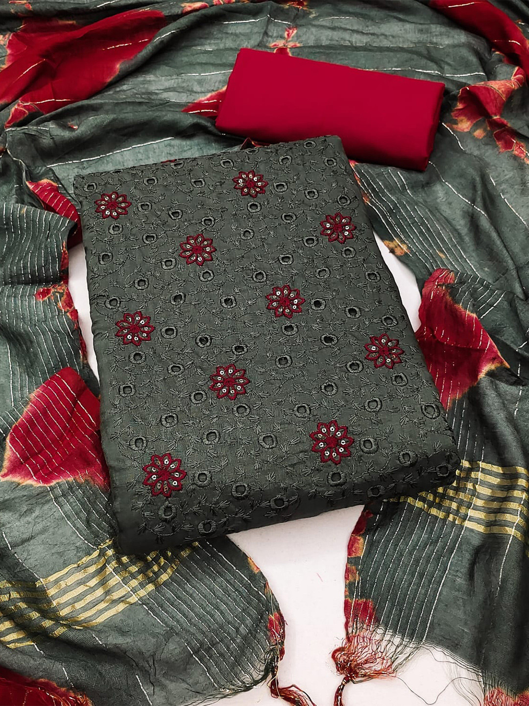 

ZEEPKART Floral Embroidered Sequinned Unstitched Dress Material, Grey