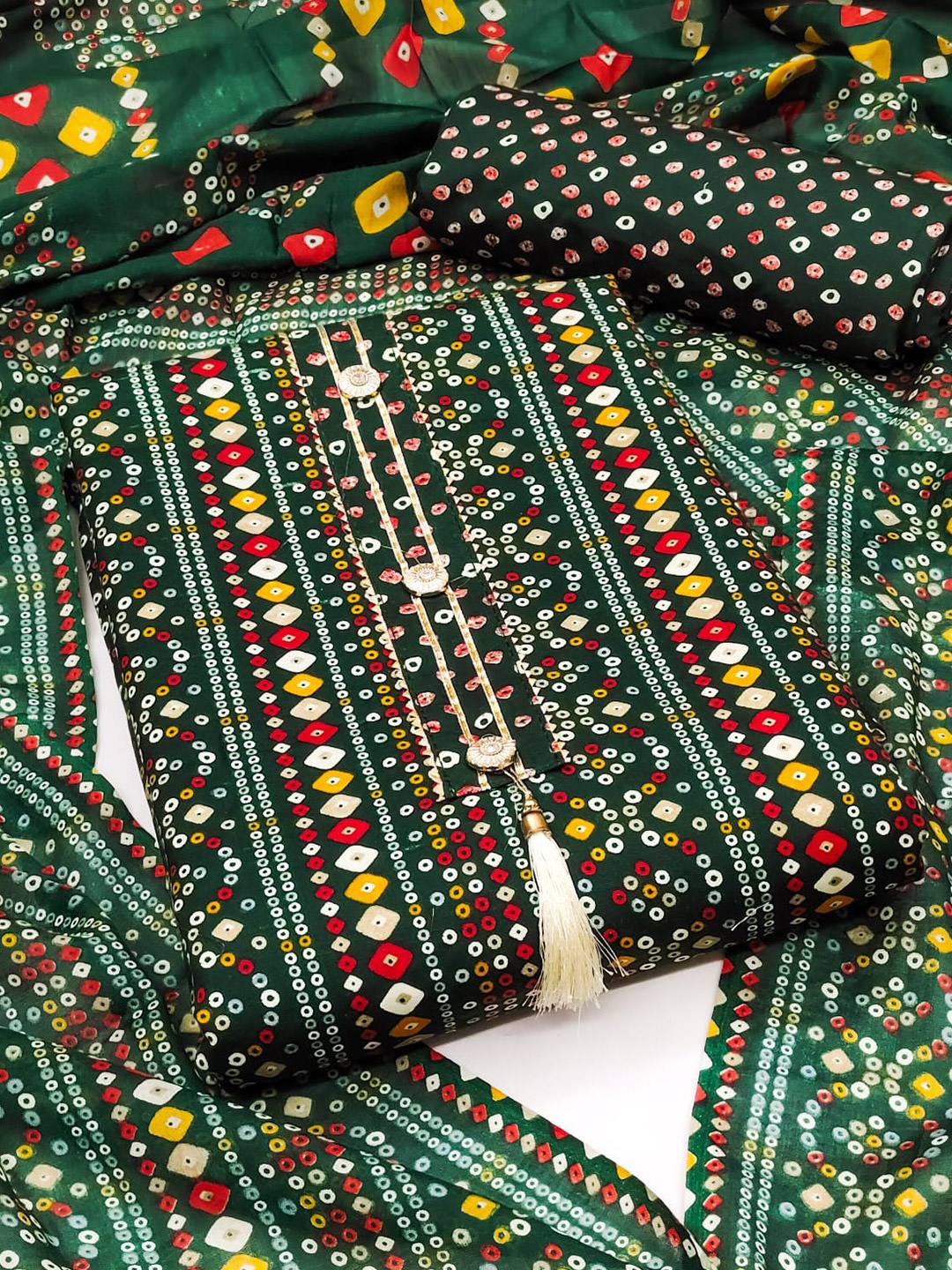 

ZEEPKART Bandhani Printed Unstitched Dress Material, Green