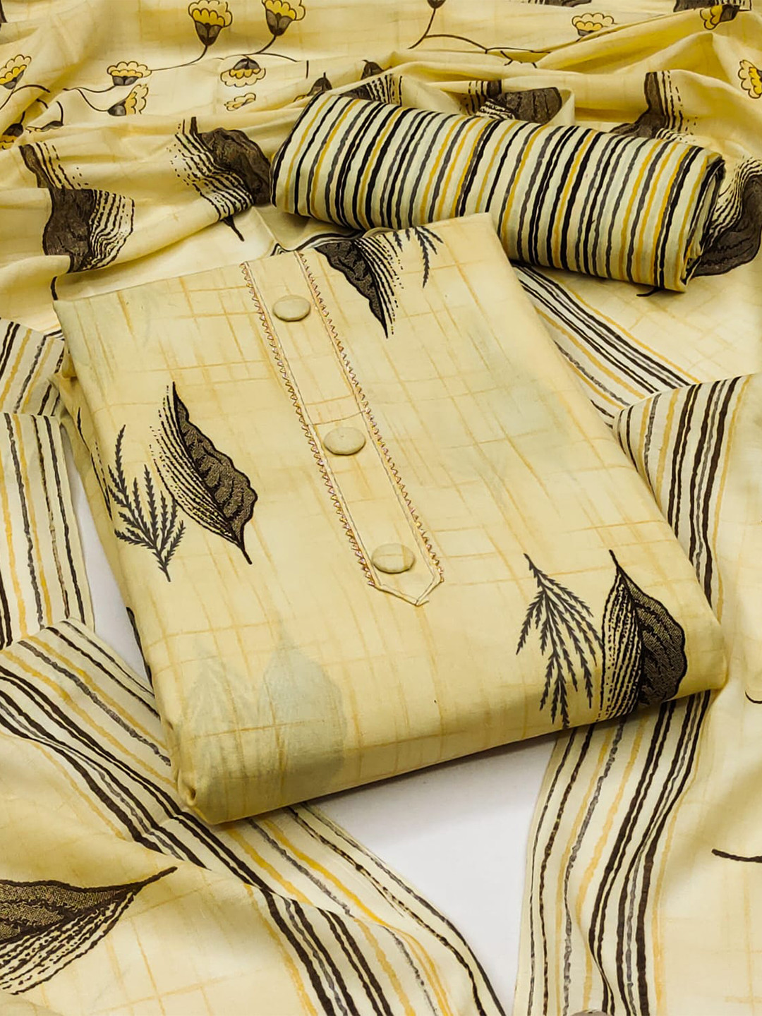 

ZEEPKART Ethnic Motifs Printed Gotta Patti Detailed Unstitched Dress Material, Yellow