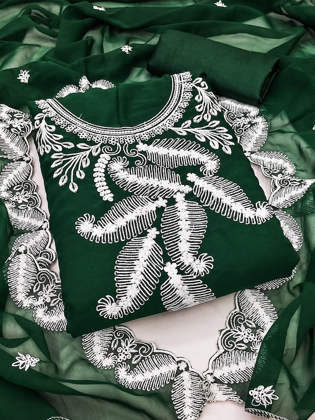 

ZEEPKART Ethnic Motifs Embroidered Unstitched Dress Material, Green