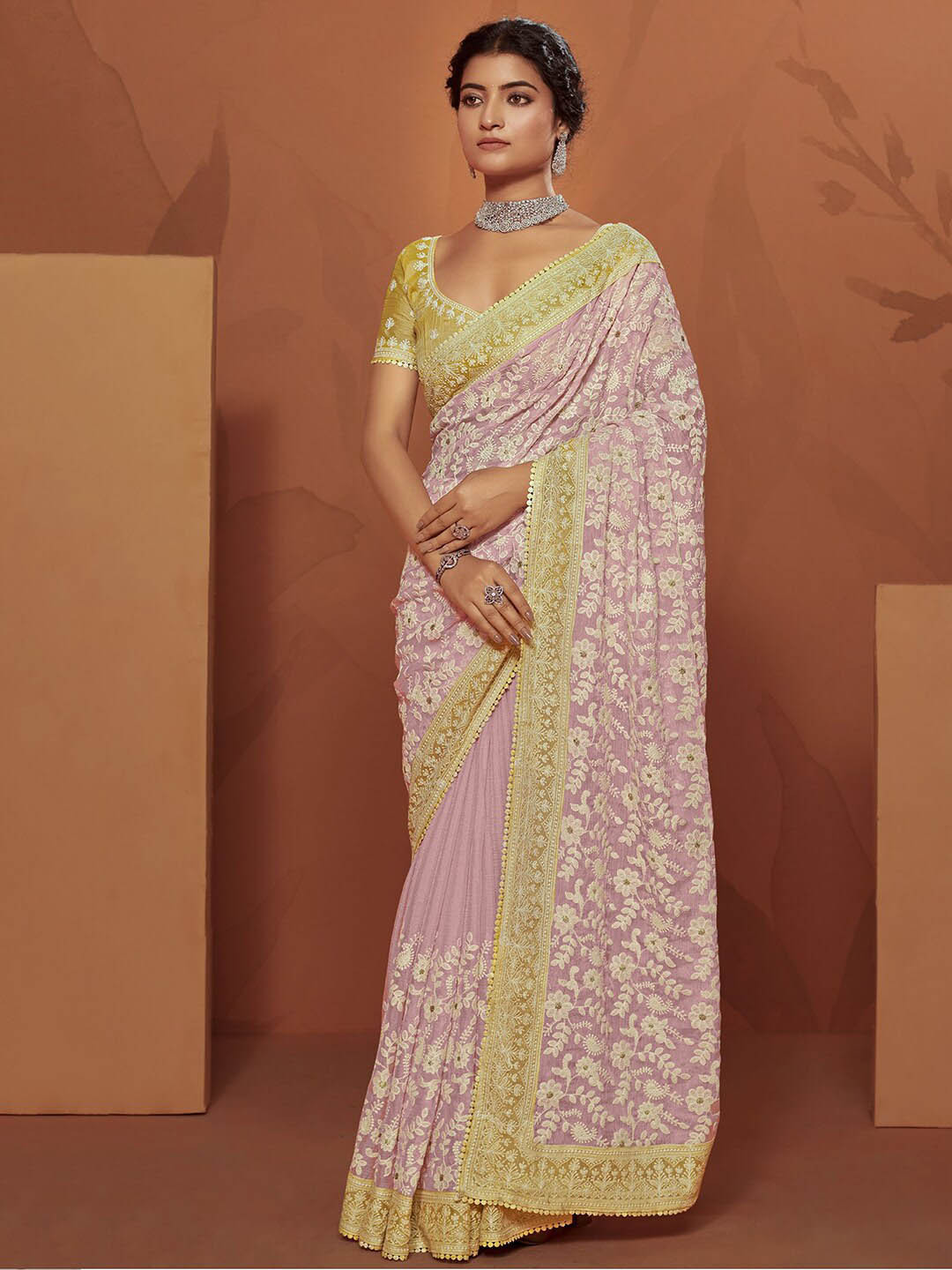 

Satrani Floral Chikankari Pure Chiffon Heavy Work Saree, Pink