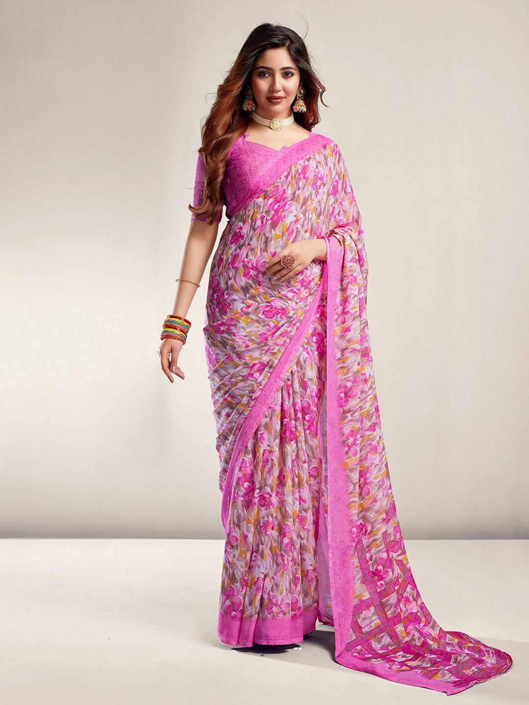 

KALINI Floral Printed Saree, Pink