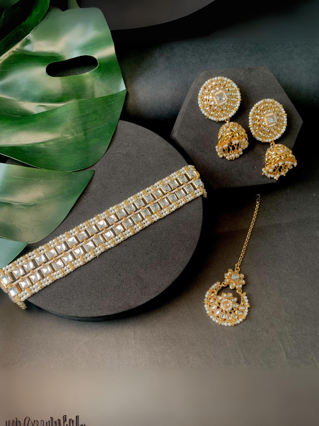 

I Jewels Gold-Plated Stone-Studded Jewellery Set, White
