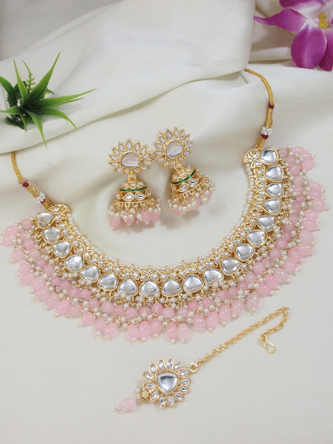 

I Jewels Gold-Plated Kundan Studded & Beaded Jewellery Set