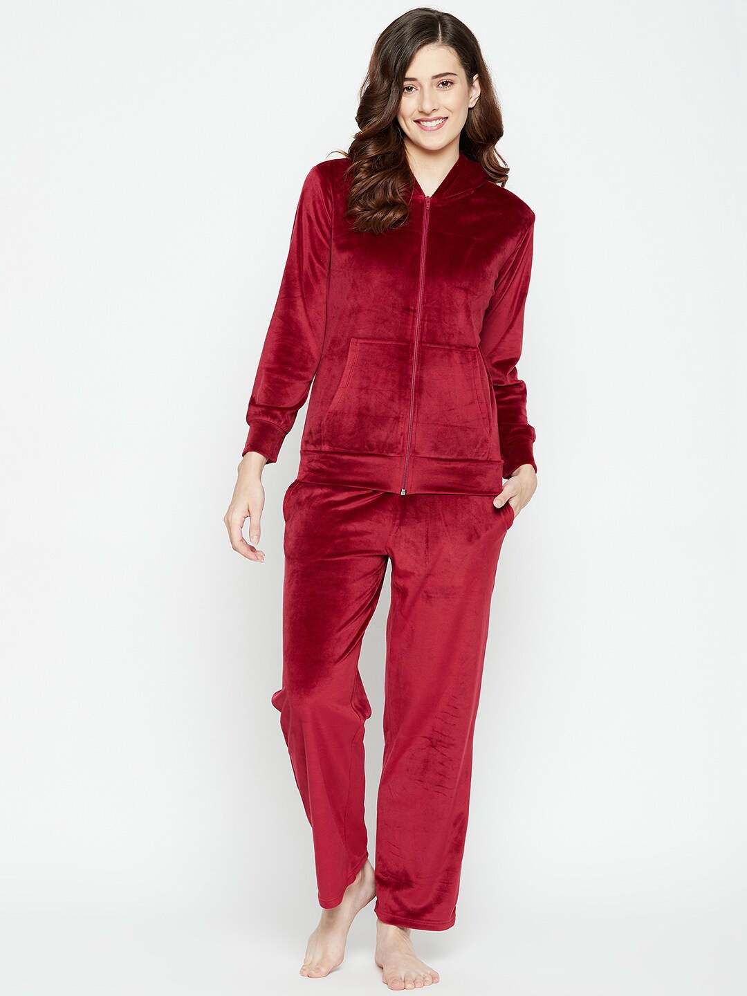

CHILL WINSTON Hooded Velvet Sweatshirt With Pyjamas, Red