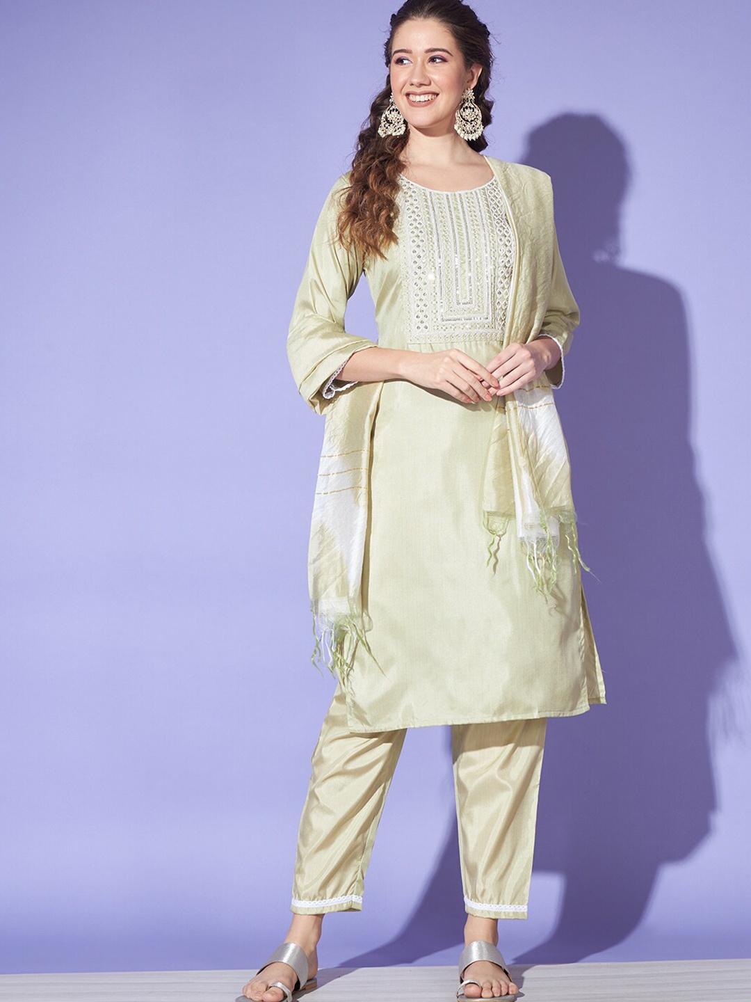 

Angroop Embroidered Straight Kurta With Trousers & Dupatta, Green
