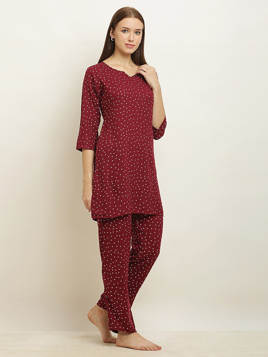 

USA FANTASY Polka Dot Printed Night suit, Maroon