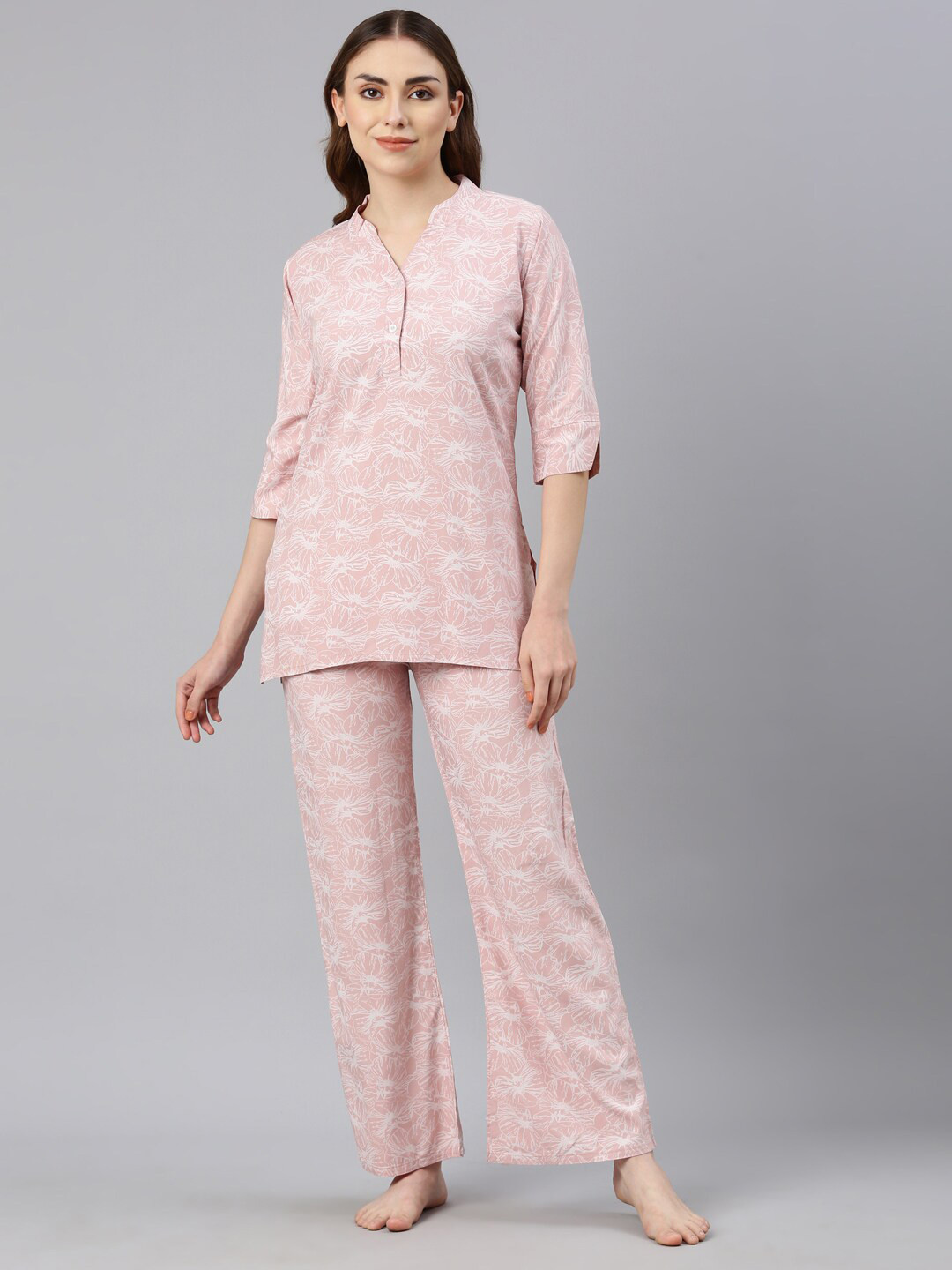 

GOLDSTROMS Floral Printed Mandarin Collar Top & Pyjama, Peach