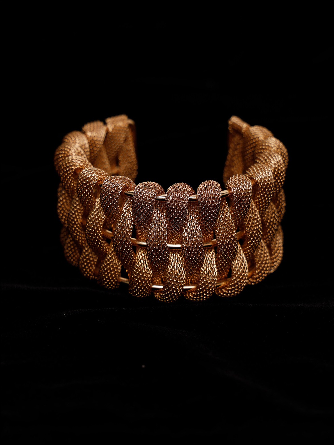 

Kazo Gold-Plated Cuff Bracelet