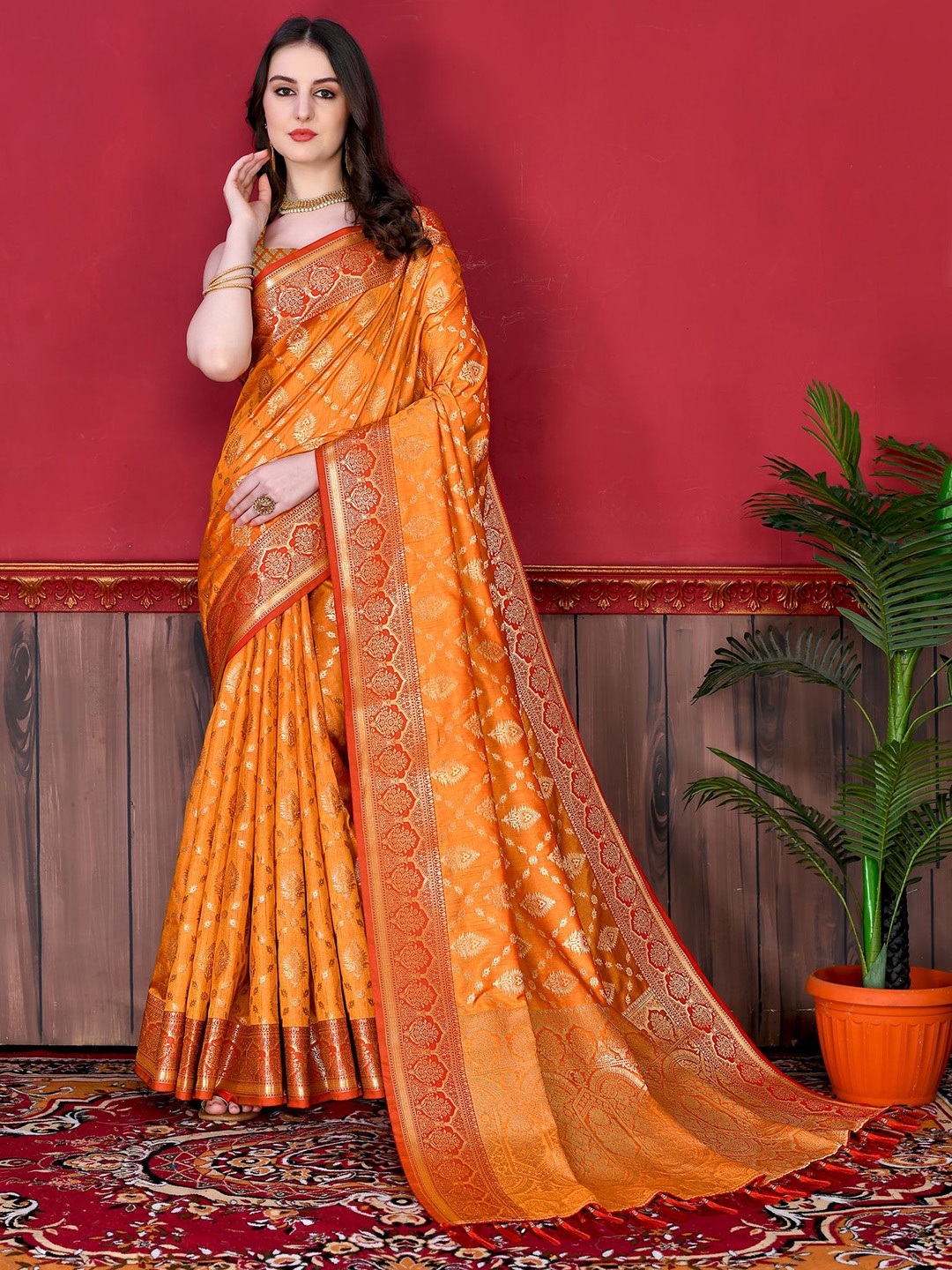 

ZILVIRA Woven Design Zari Kanjeevaram Saree, Orange