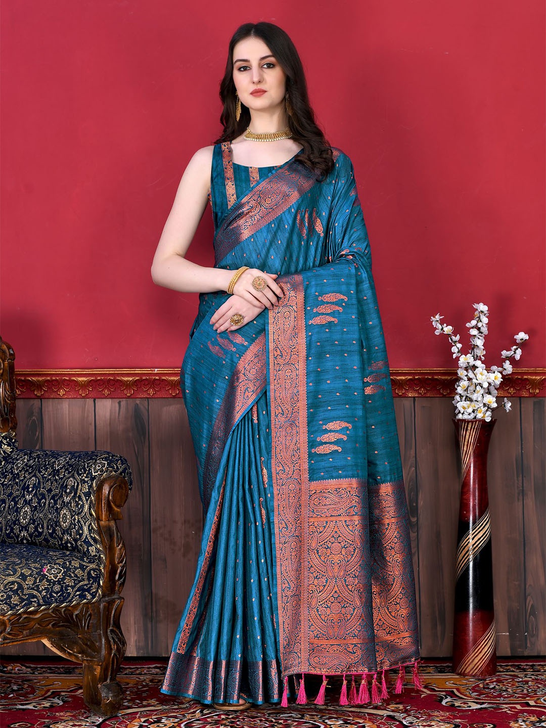 

ZILVIRA Woven Design Zari Kanjeevaram Saree, Blue