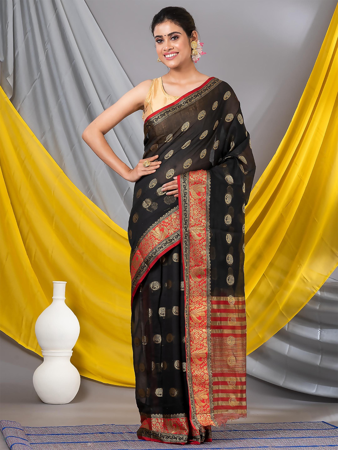 

MAHALASA Ethnic Motif Woven Design Organza Zari Saree, Black