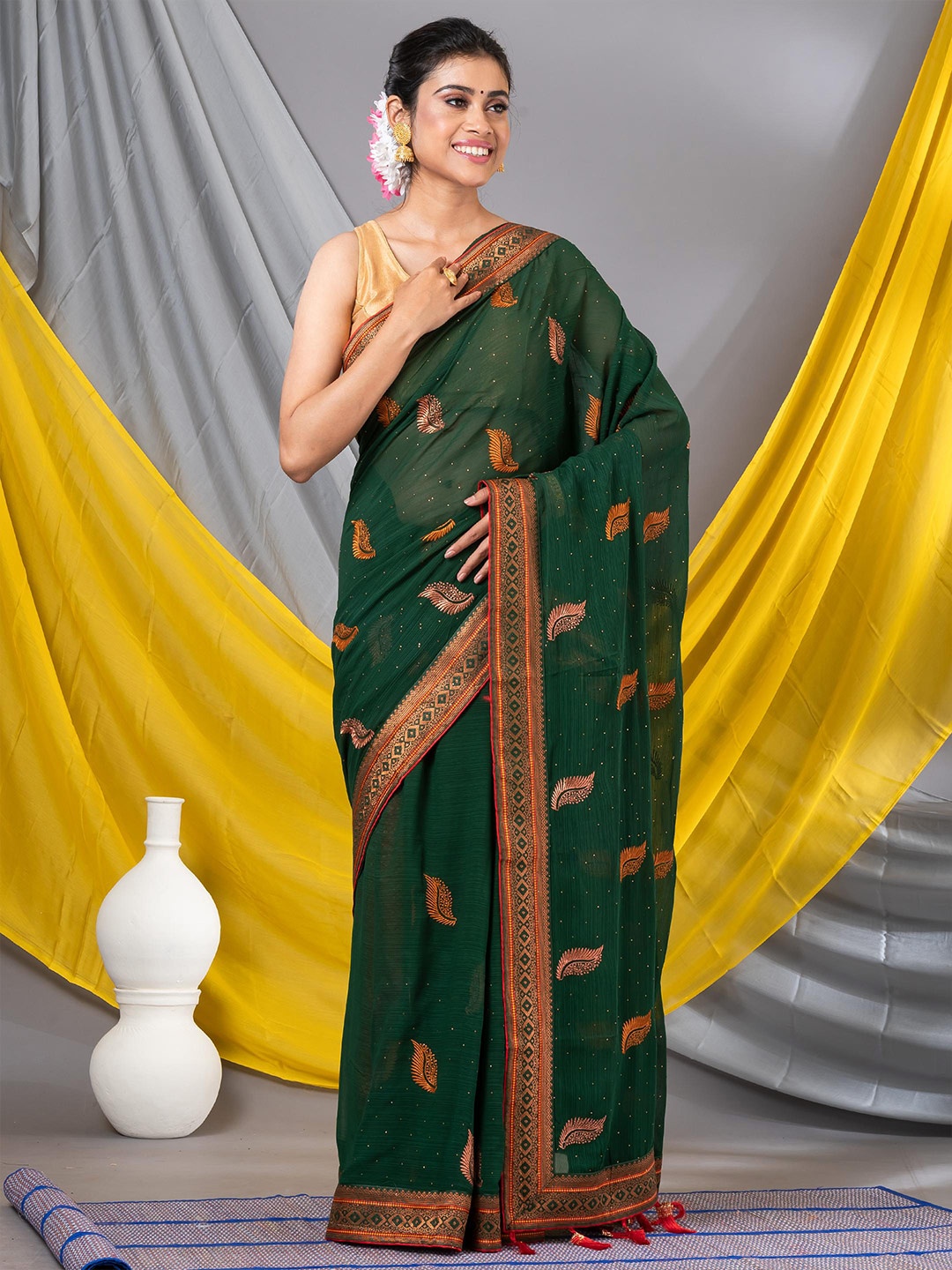 

MAHALASA Ethnic Motifs Embroidered Zari Pure Georgette Saree, Lime green