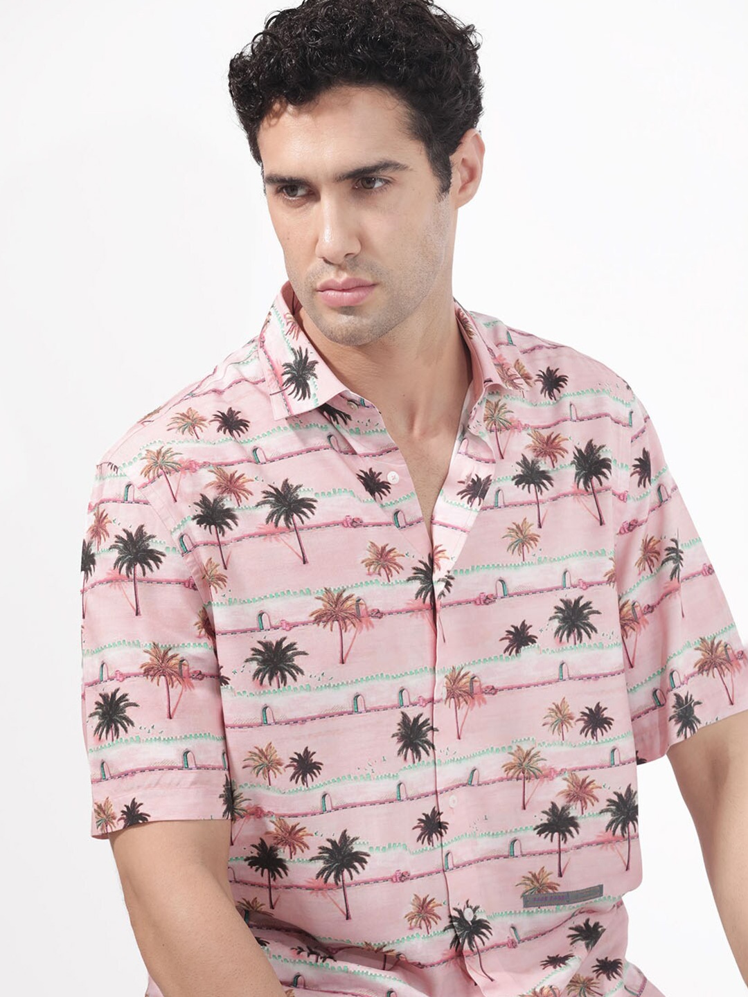 

RARE RABBIT Men Windo Slim Fit Opaque Printed Shirt, Pink