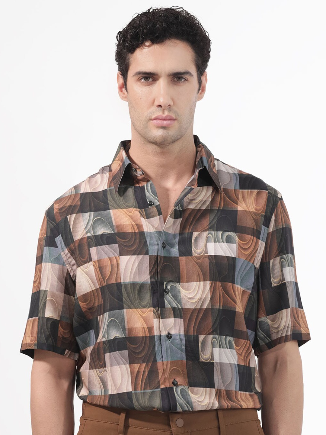 

RARE RABBIT Men Waven Slim Fit Opaque Checked Shirt, Brown
