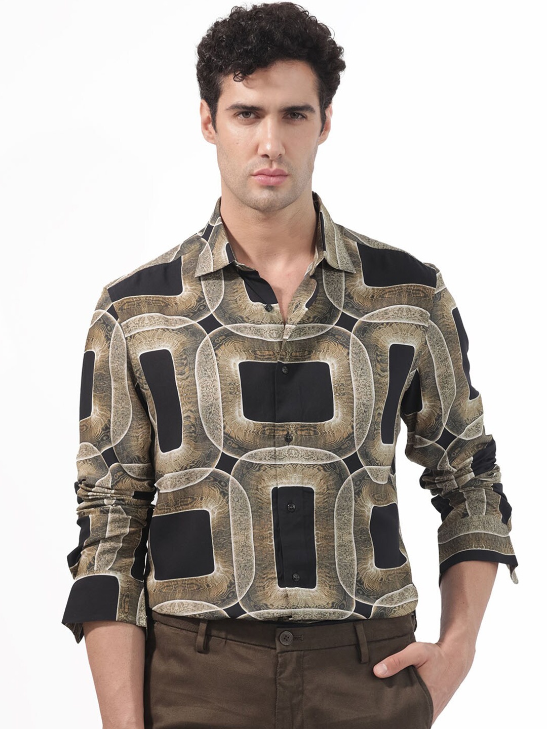 

RARE RABBIT Men Mecro Slim Fit Opaque Printed Shirt, Mustard