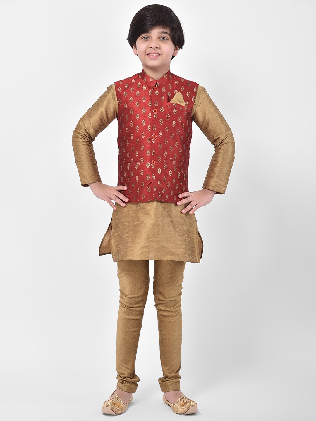 

DEYANN Boys Ethnic Motifs Dupion Silk Kurta with Pyjamas & Nehru Jacket, Red