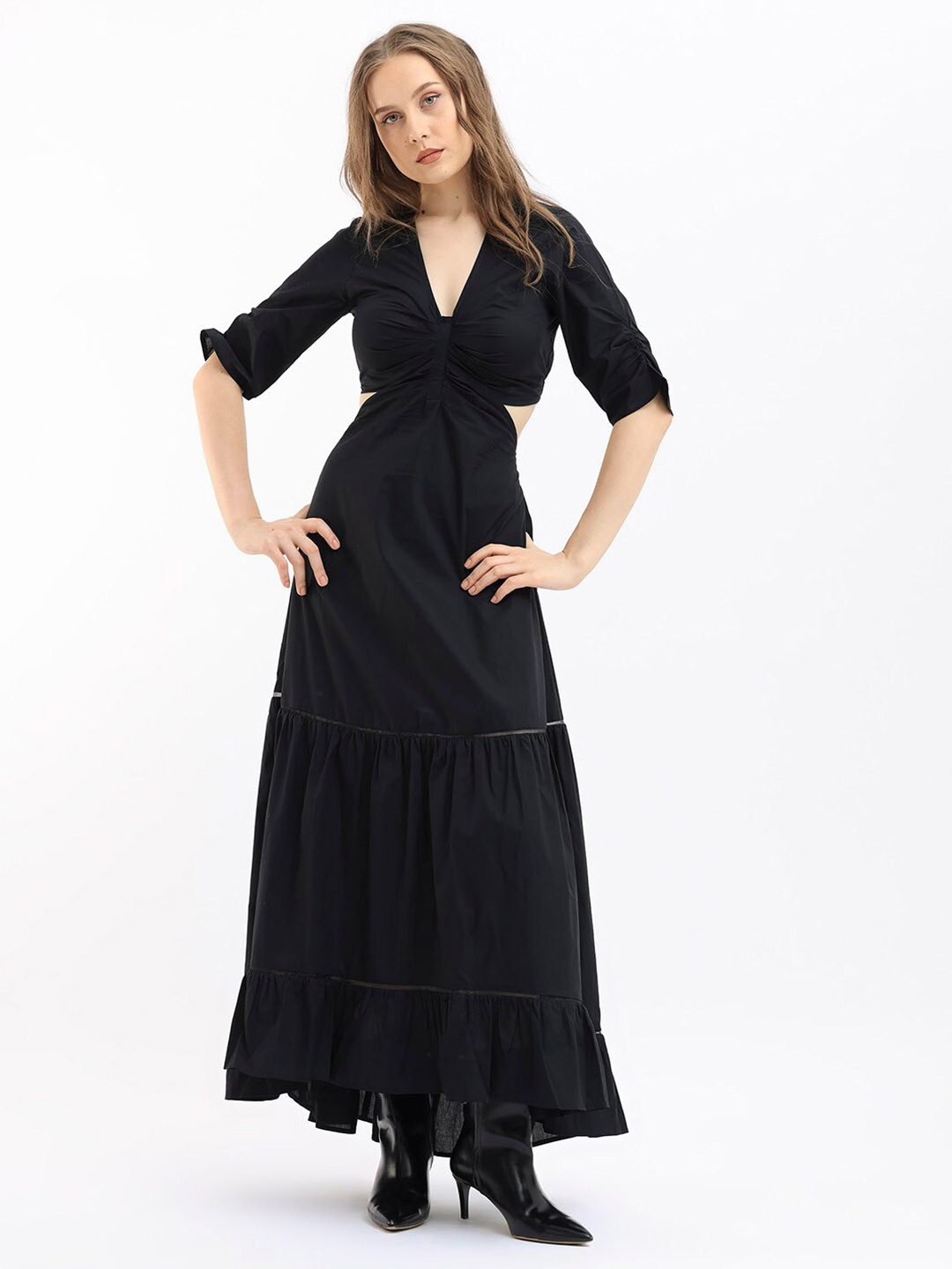 

RAREISM V Neck Cut Out Tiered Maxi Dress, Black