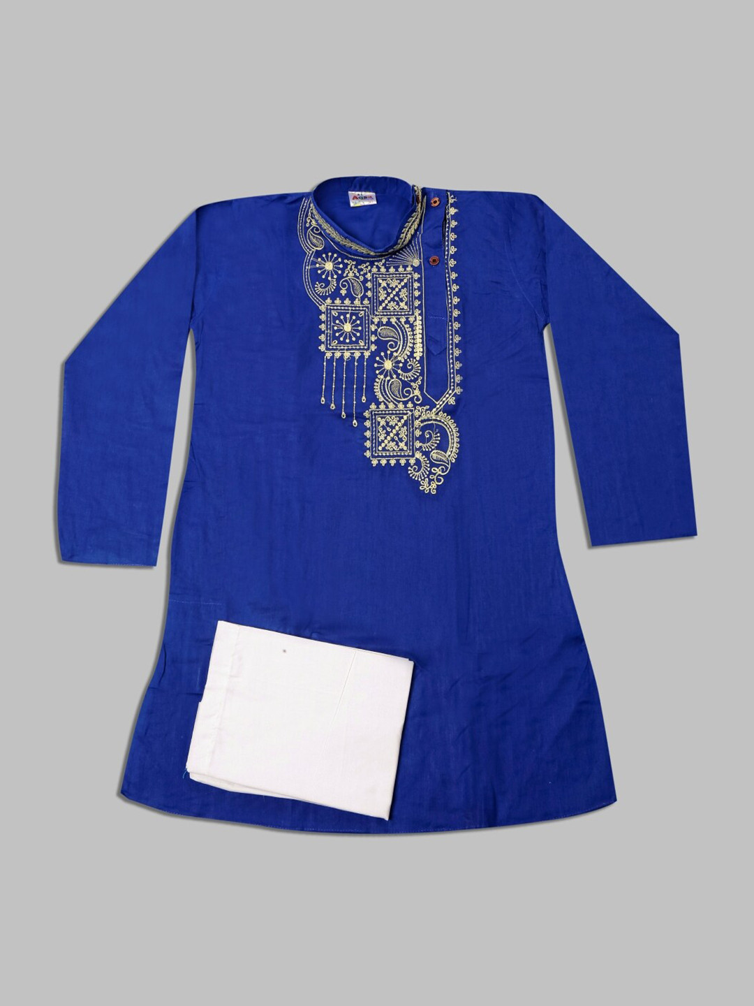 

BAESD Boys Ethnic Motifs Embroidered Mandarin Collar Regular Kurta with Pyjamas, Navy blue